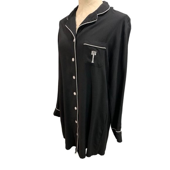 One Size Women's Monogram "T" Night Shirt Bridesmaid Button Up - Picture 3 of 8